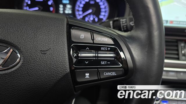 Hyundai Grandeur 2017 — photo 22