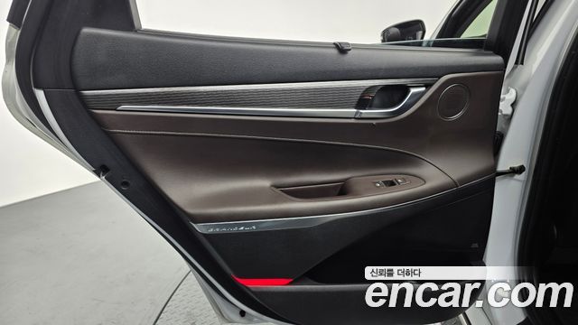 Hyundai Grandeur 2017 — photo 15