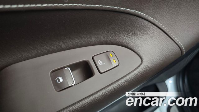 Hyundai Grandeur 2017 — photo 30