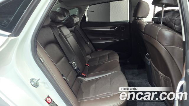 Hyundai Grandeur 2018 — photo 17