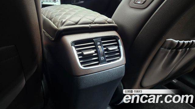 Hyundai Grandeur 2018 — photo 31