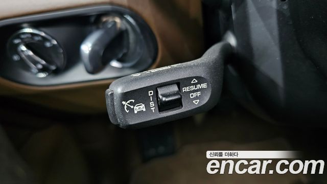 Porsche Macan 2018 — photo 12