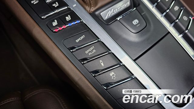 Porsche Macan 2018 — photo 18