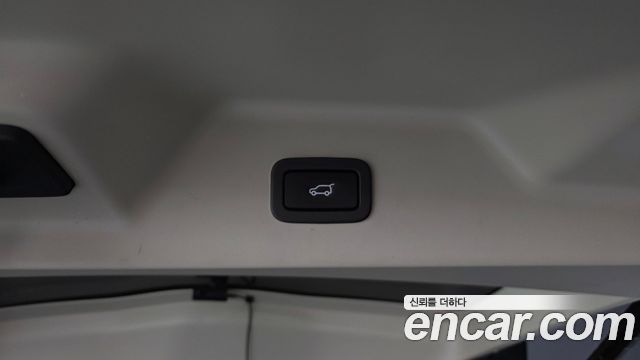Land Rover Range Rover 2019 — photo 20