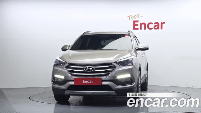 Hyundai Santafe 2016 — photo 3