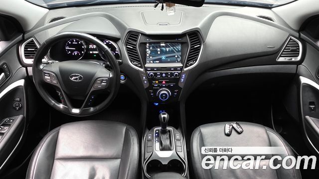 Hyundai Santafe 2016 — photo 10