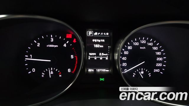 Hyundai Santafe 2016 — photo 11