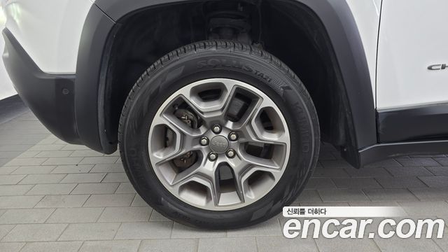 Jeep Cherokee 2020 — photo 5