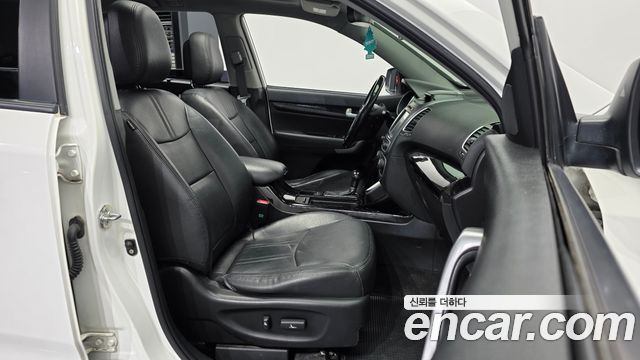 Kia Sorento 2014 — photo 11