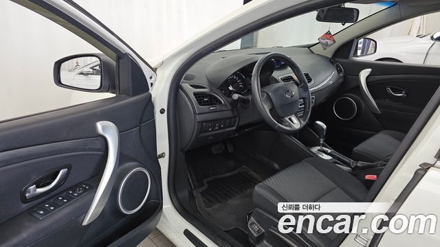 Renault Korea SM3 2011 — photo 10