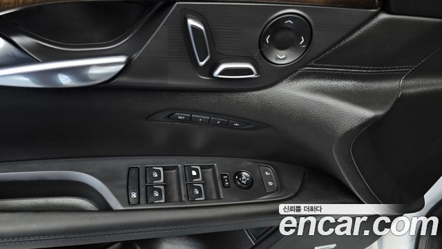 Cadillac CT6 2018 — photo 15