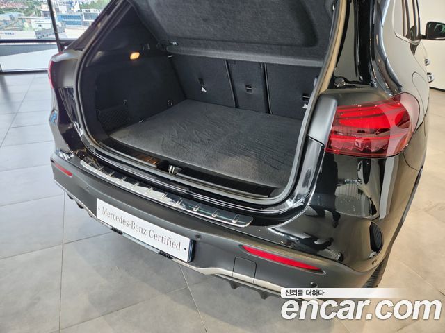 Mercedes-Benz EQA 2026 — photo 9