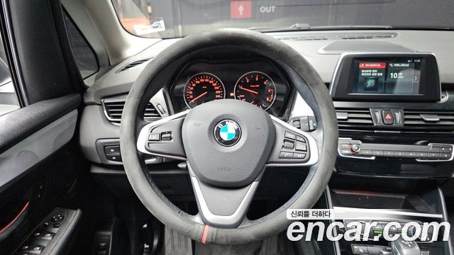 BMW 2-Series 2018 — photo 19