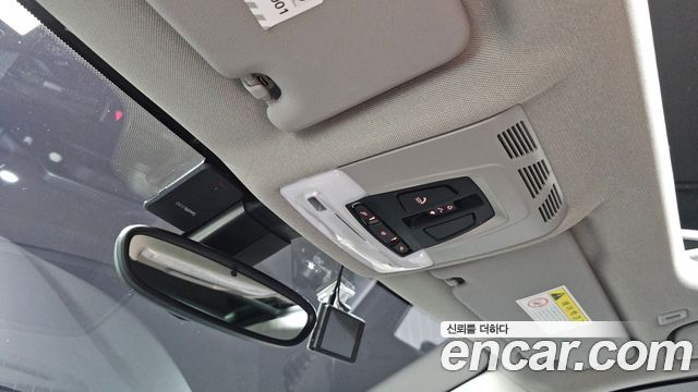 BMW 2-Series 2018 — photo 24