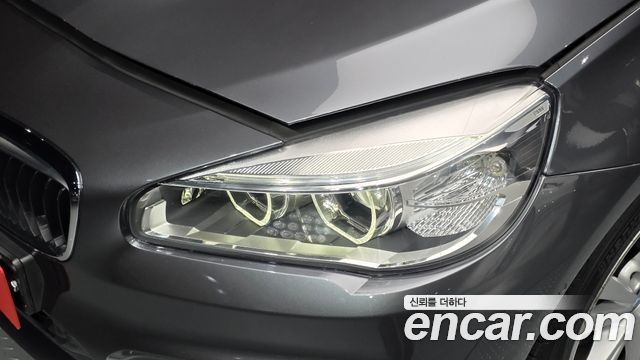 BMW 2-Series 2018 — photo 8