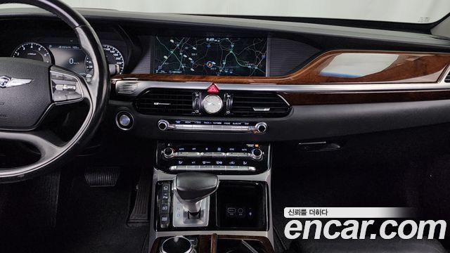 Genesis EQ900 2016 — photo 14