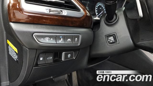 Genesis EQ900 2016 — photo 16