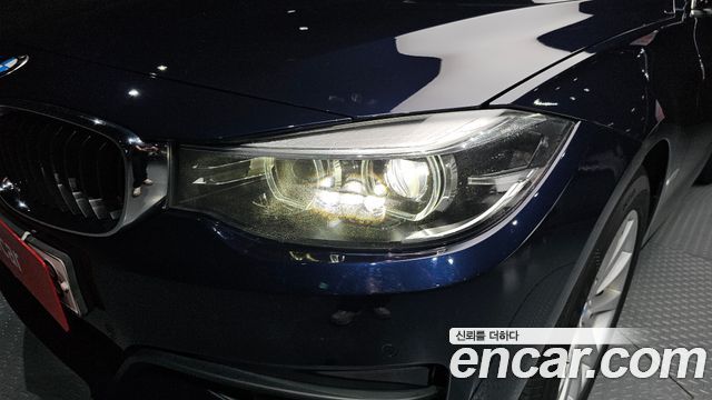 BMW Gran Turismo 2020 — photo 8