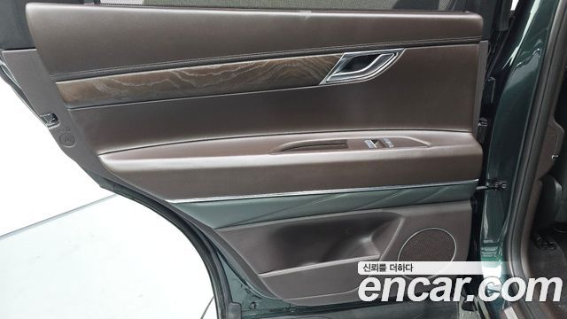 Genesis GV80 2022 — photo 15