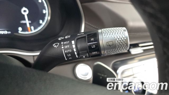 Genesis GV80 2022 — photo 30