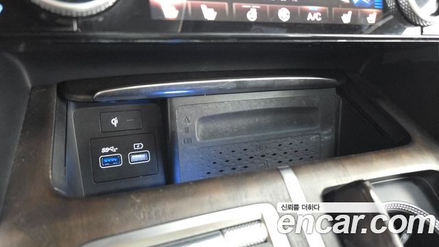 Genesis GV80 2022 — photo 31