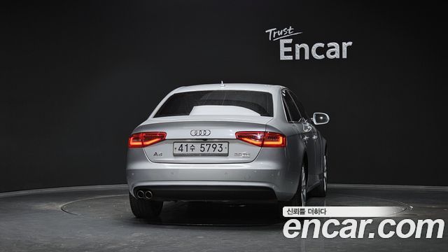 Audi A4 2014 — photo 4