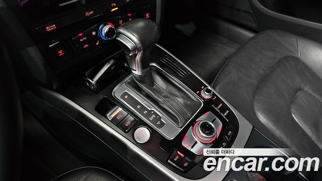 Audi A4 2014 — photo 9