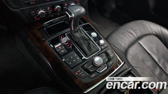 Audi A6 2014 — photo 12