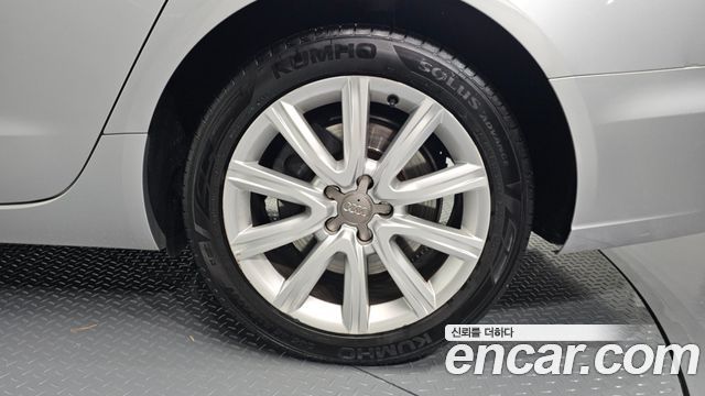 Audi A6 2014 — photo 7