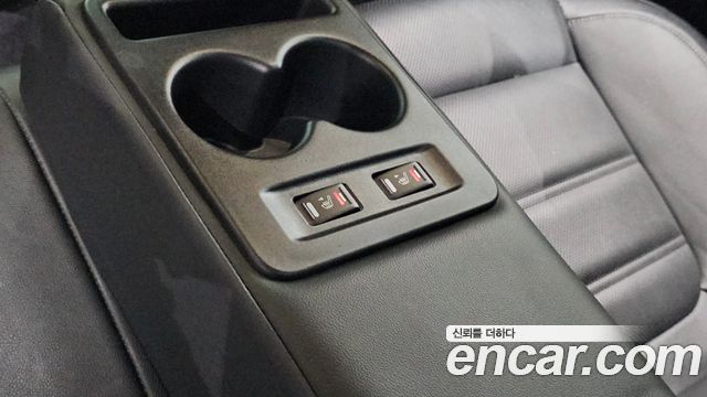 Renault Korea SM6 2019 — photo 24