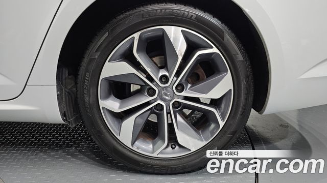 Renault Korea SM6 2019 — photo 7
