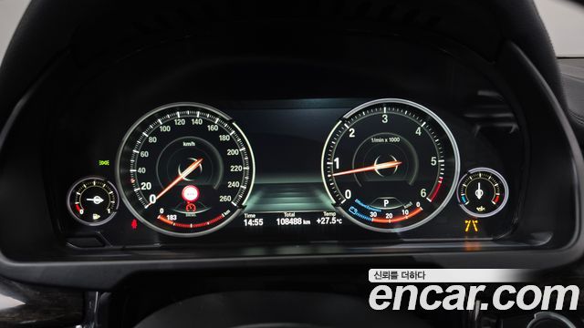 BMW X6 2017 — photo 11