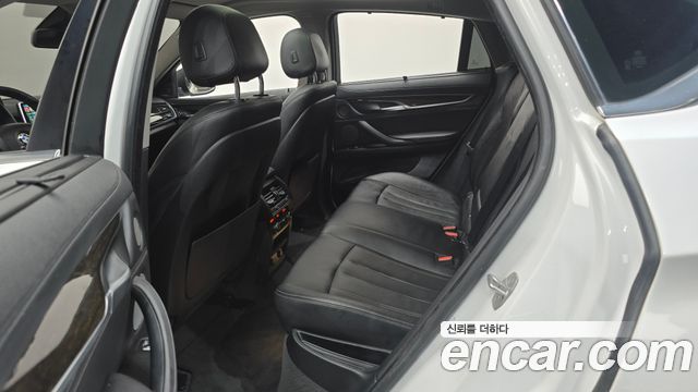BMW X6 2017 — photo 17