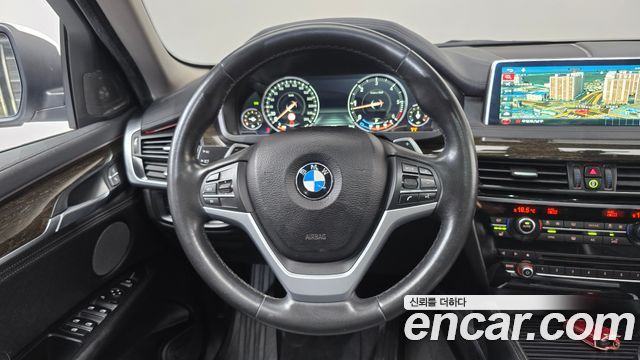 BMW X6 2017 — photo 19