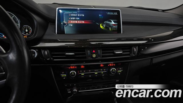 BMW X6 2017 — photo 20