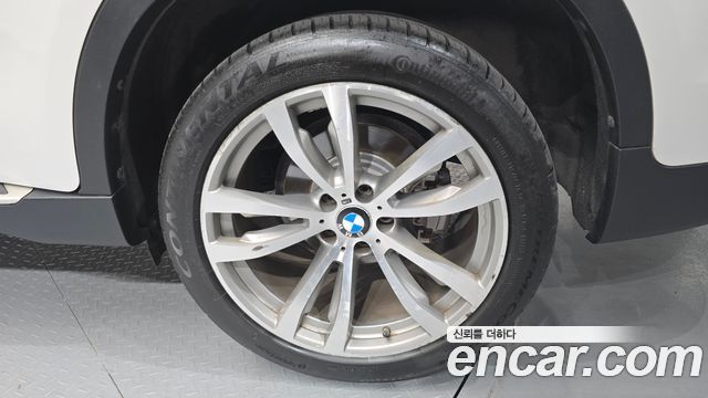 BMW X6 2017 — photo 7