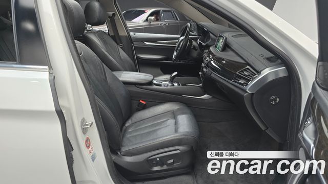 BMW X6 2017 — photo 16