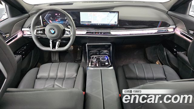BMW 7-Series 2025 — photo 10