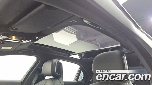 BMW 7-Series 2025 — photo 24