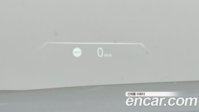 BMW 7-Series 2025 — photo 25
