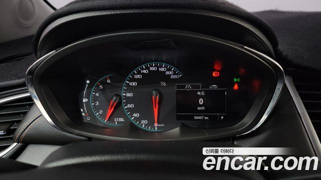 Chevrolet Korea Trax 2018 — photo 11