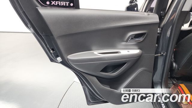 Chevrolet Korea Trax 2018 — photo 15