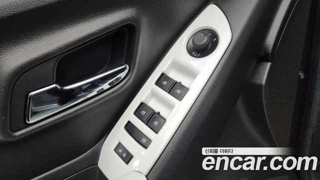 Chevrolet Korea Trax 2018 — photo 35