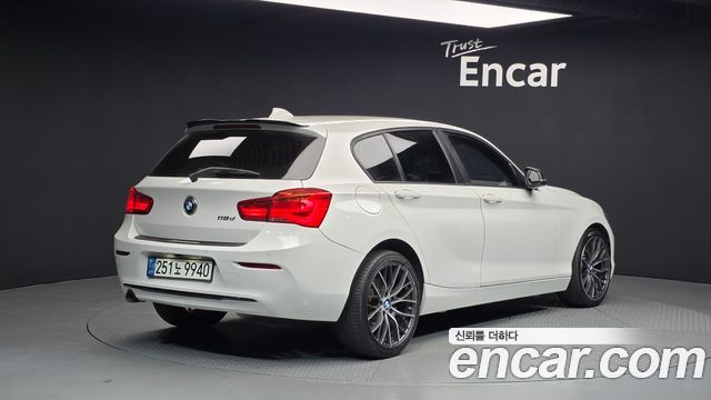 BMW 1-Series 2016 — photo 2