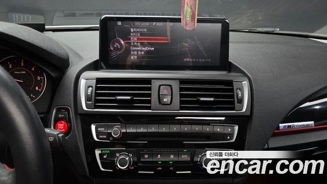 BMW 1-Series 2016 — photo 13