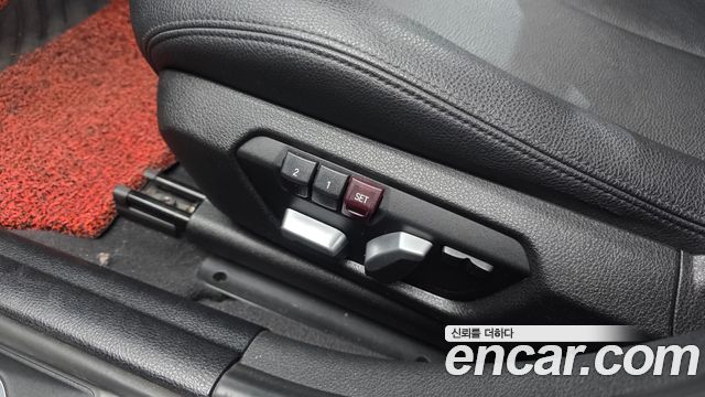 BMW 1-Series 2016 — photo 16