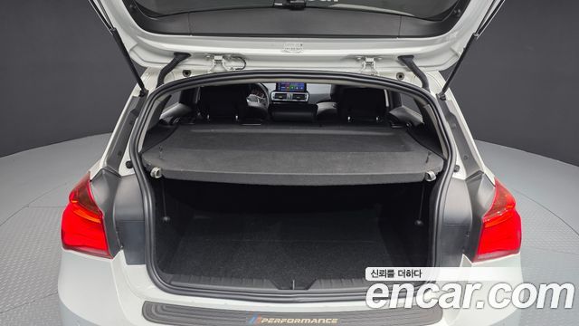 BMW 1-Series 2016 — photo 20