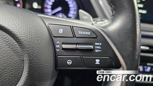 Hyundai Sonata 2022 — photo 16