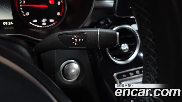Mercedes-Benz C-Class 2016 — photo 9