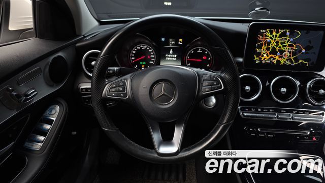 Mercedes-Benz C-Class 2016 — photo 13